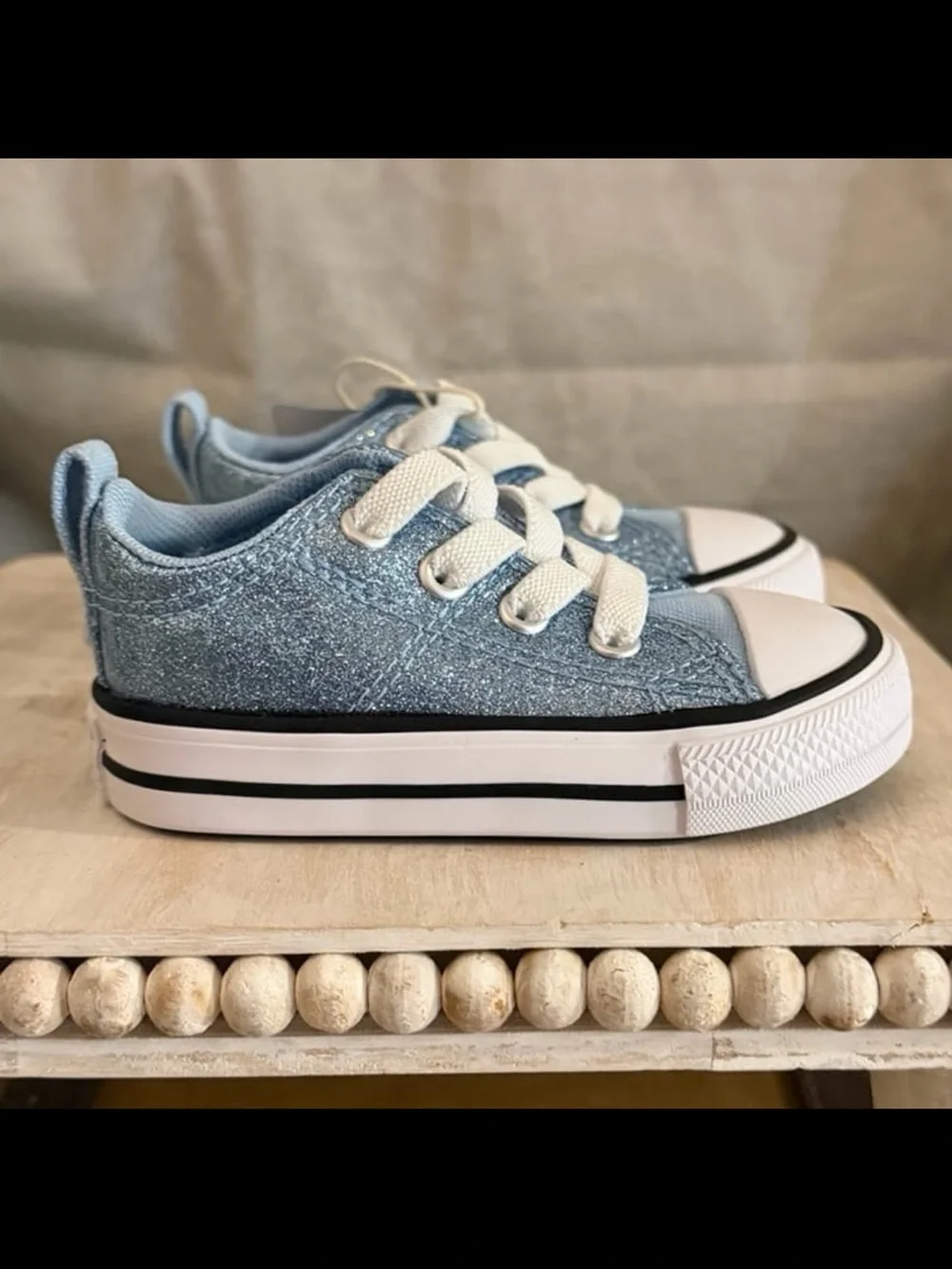 Converse brand new