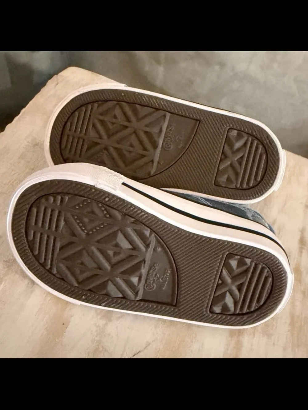 Converse brand new