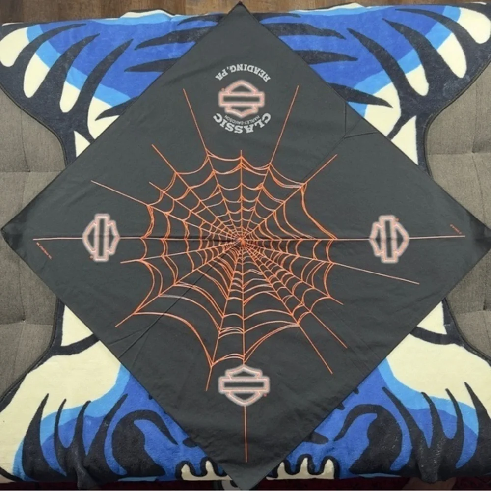 VTG 03 Y2K Harley-Davidson Black and Orange Web Bandana