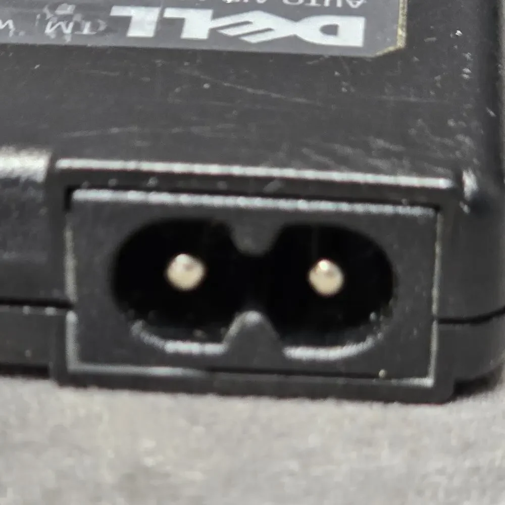 Genuine Dell Auto-Air AC Adapter PA-12 DA65NS3-00 P/N DK138 19.5V Laptop Charger