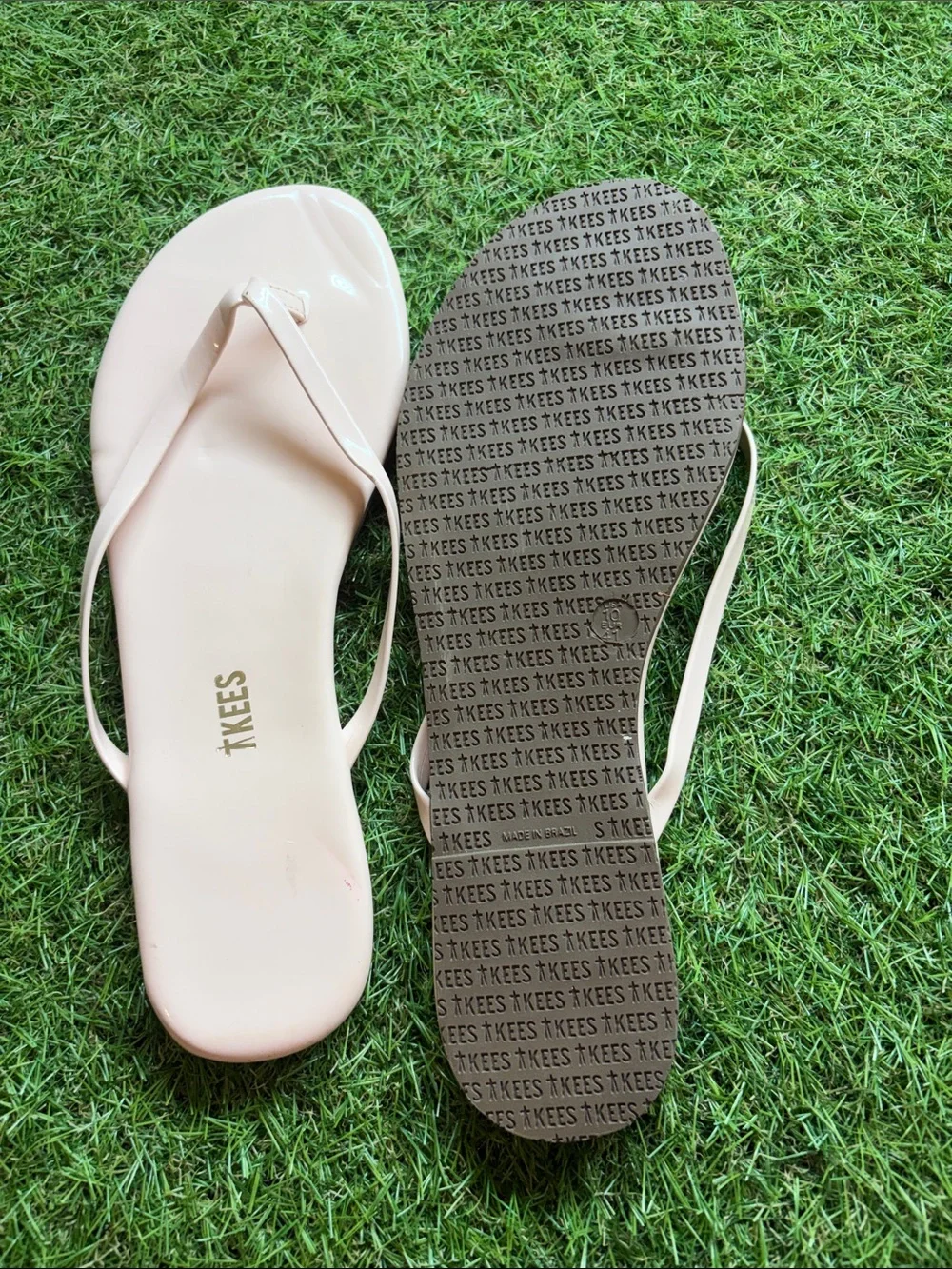 TKEES sandals many
