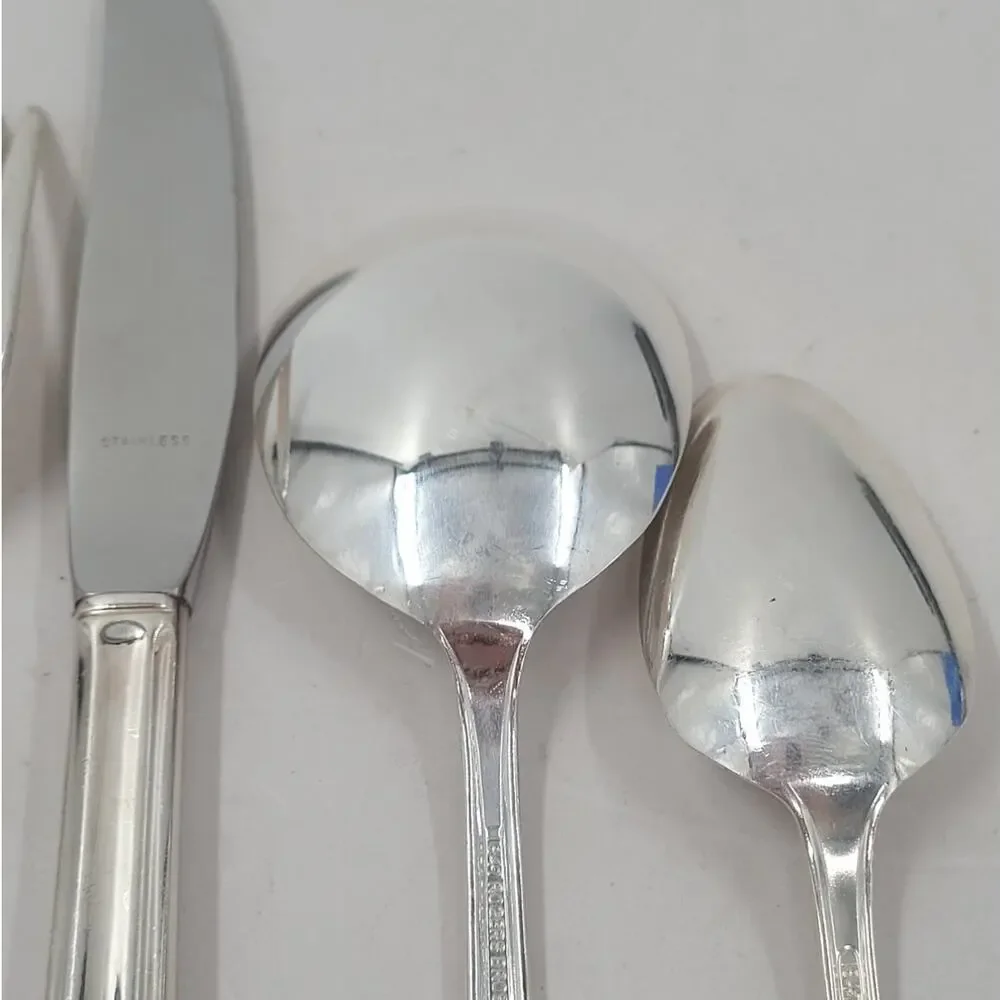 Rogers Brothers Silver Plate‎ Eternally Yours Coquette 6-8