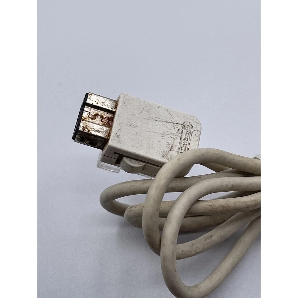 Nintendo Wii Official Authentic OEM White Nunchuck Controller‎ RVL-004 Tested