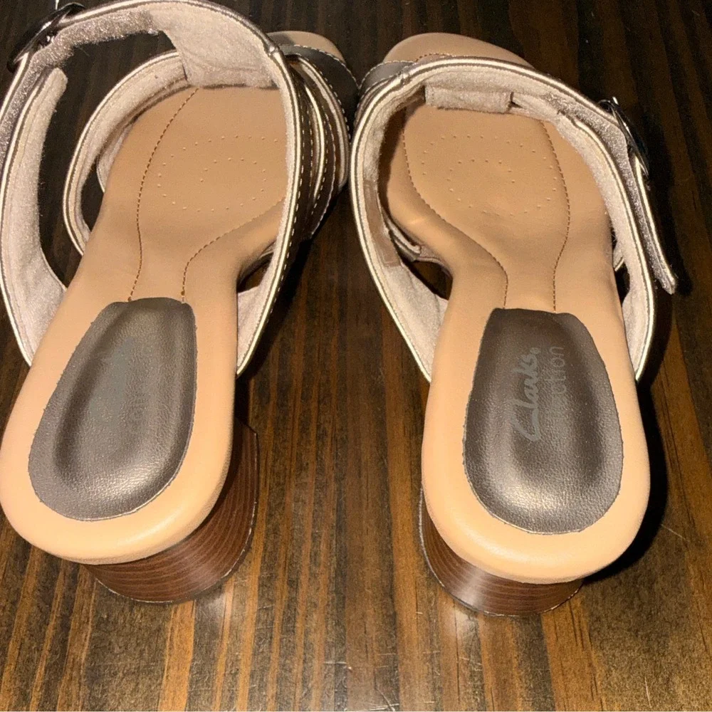 Clarks collection metallic