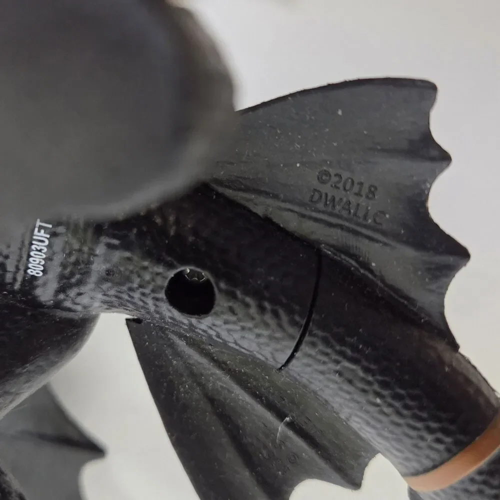 Spin Master toothless cosmetic