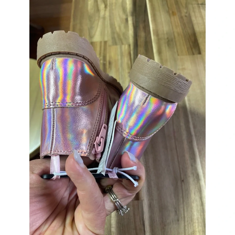Old Navy Kids Pink Iridescent Holographic Lace Up Side Zip Combat Boots Size‎ 6