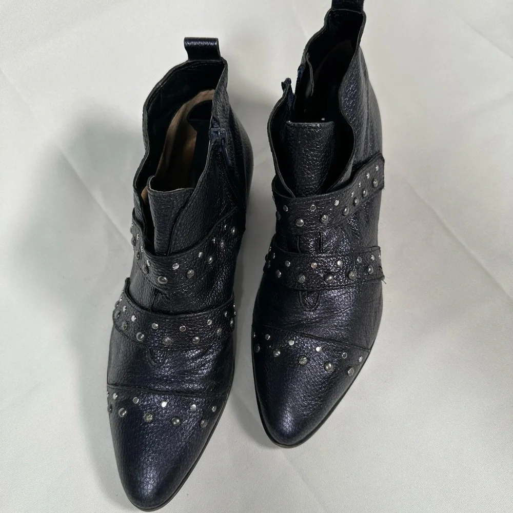 Naturalizer blissful booties