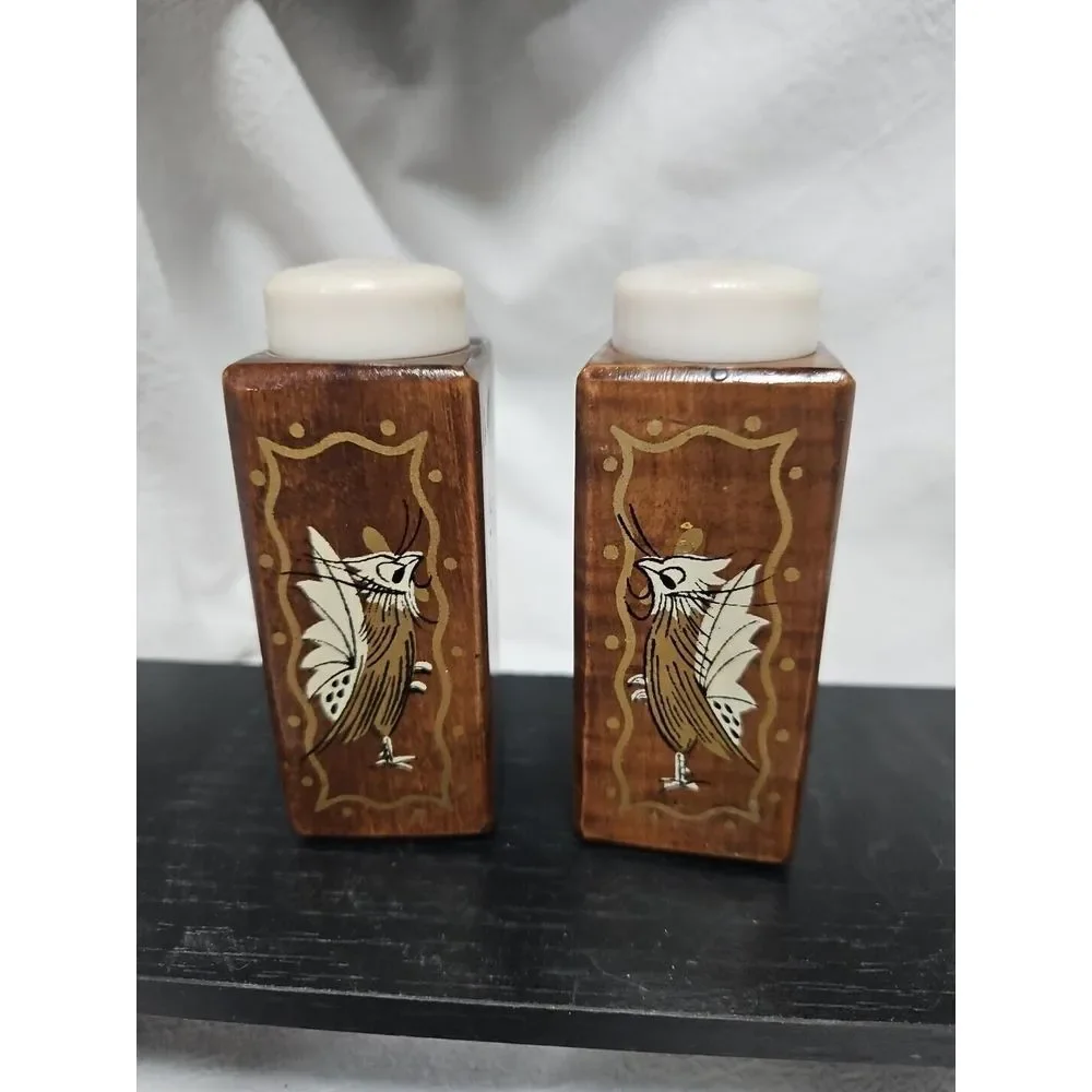 Vintage Wooden Rooster‎ Salt & Pepper Shakers