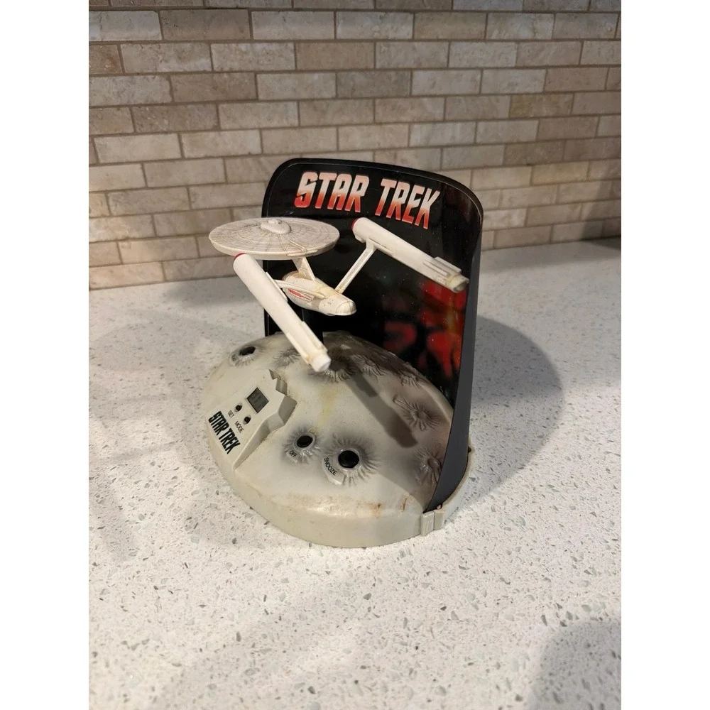 Star Trek has pictures