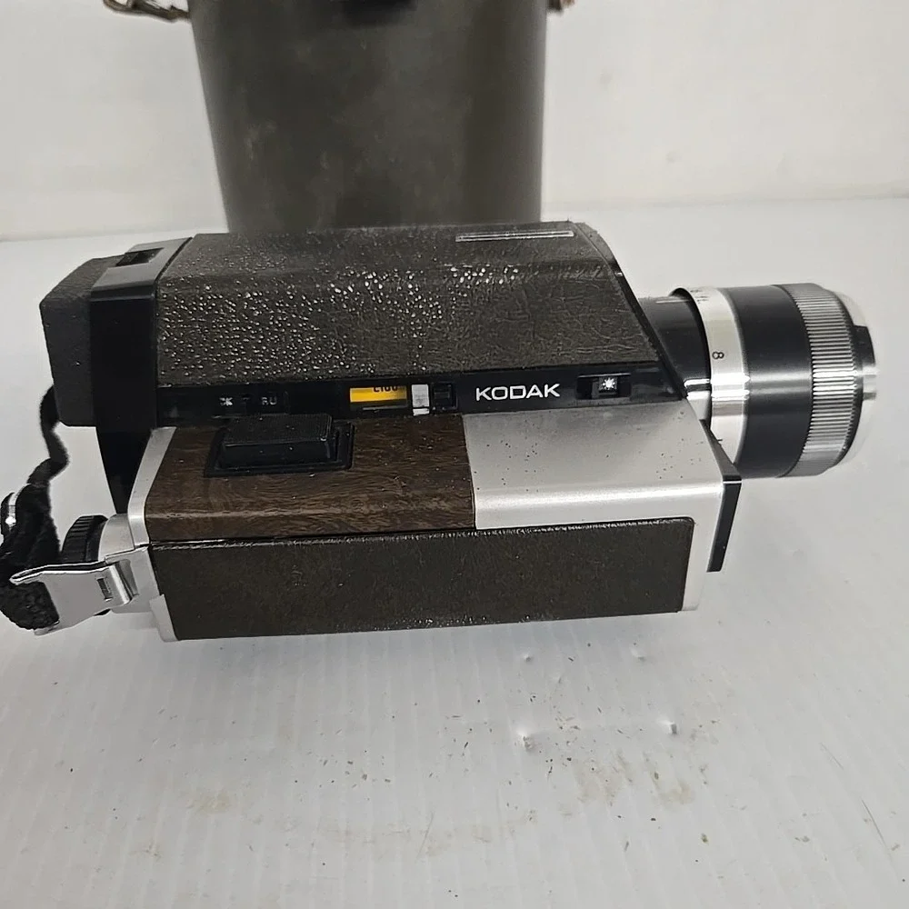 Vintage‎ Kodak XL55 Super8 Handheld Movie Camera Nostalgia Untested (Read)