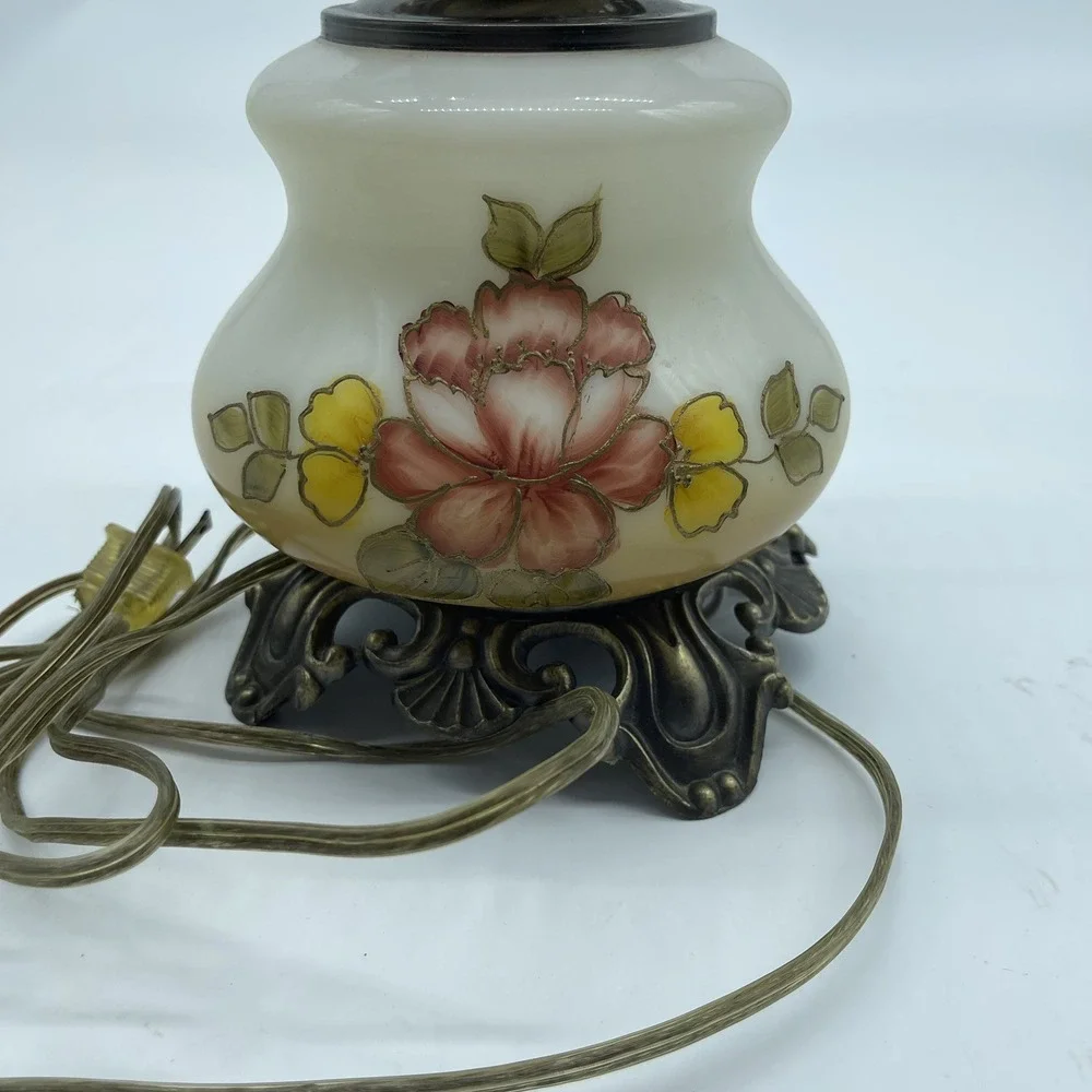 Vintage Electric Parlor Lamp  Hurricane Hand‎ Painted Globe Bottom Only