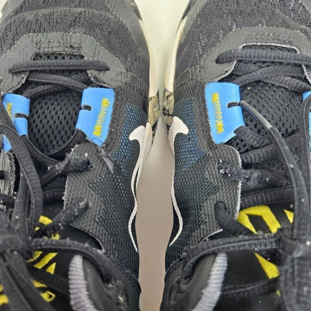 Nike product pair