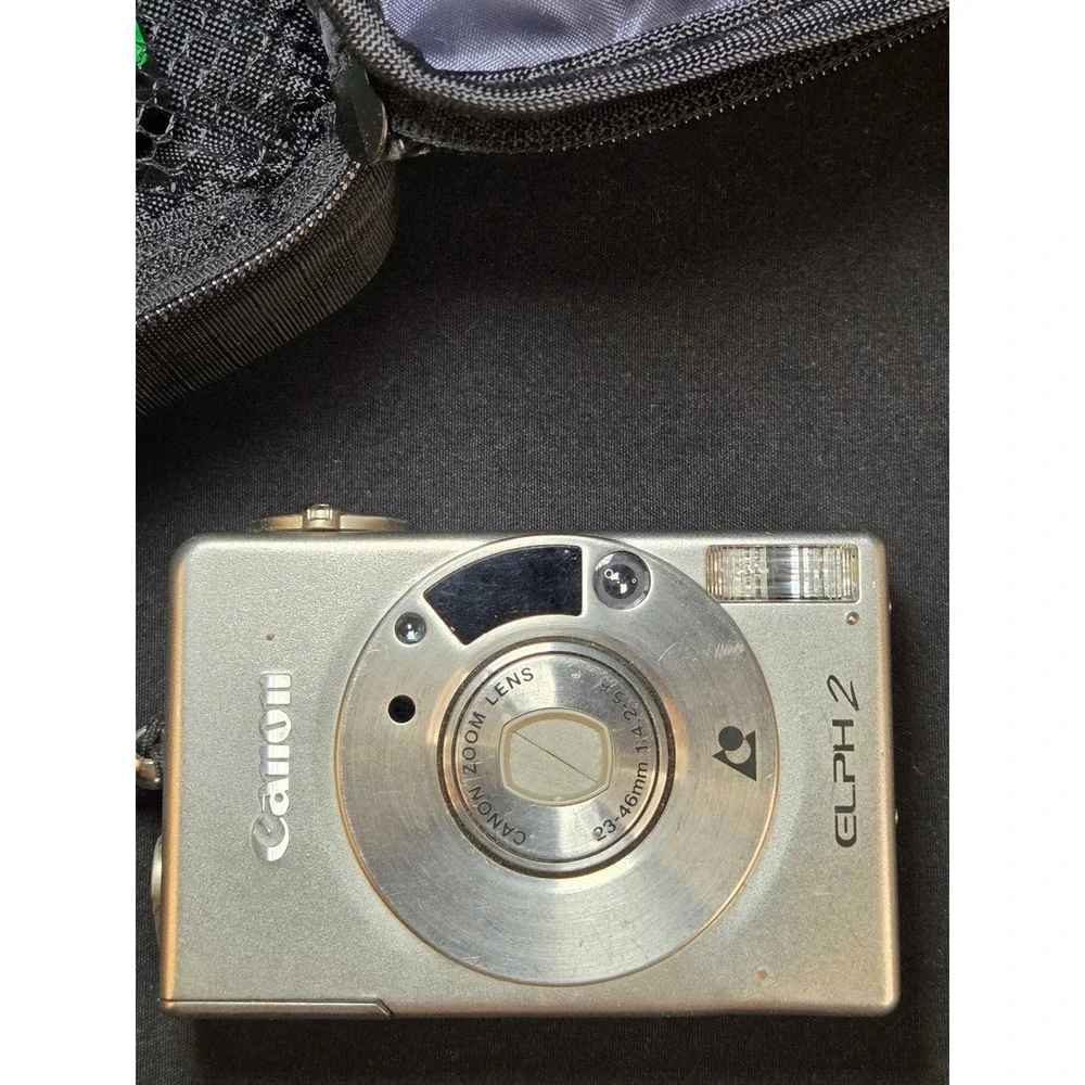 Canon ELPH 2 APS Film Camera Silver with Samsonite Padded Carrying Case Bundle