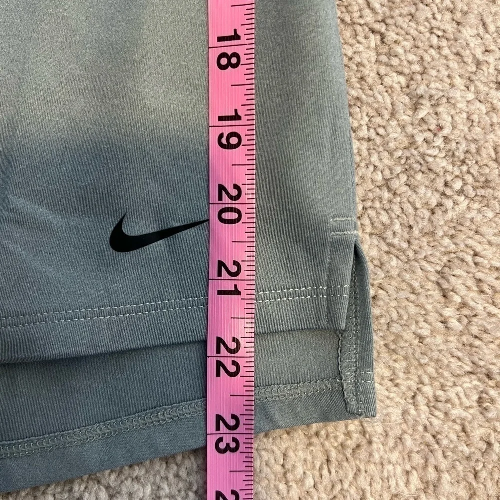 Nike brand thermal