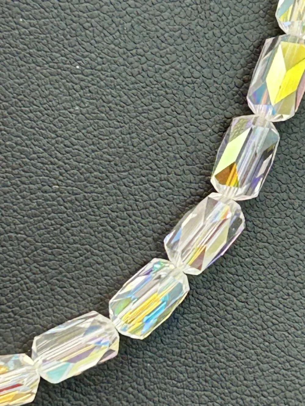 Unique Vintage vintage clear