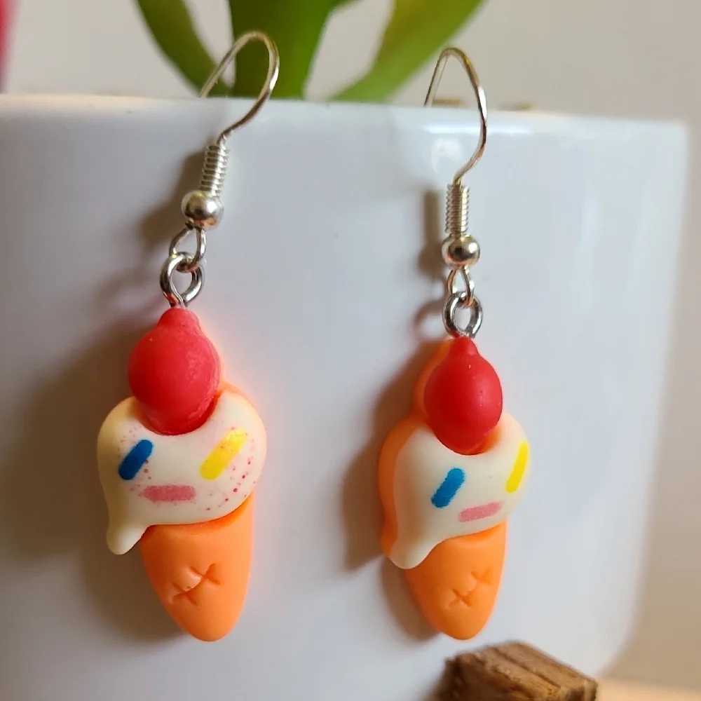 Handcrafted Ice Cream‎ Cone Dangle Earrings NEW Ladies/Girls Summer Outdoors