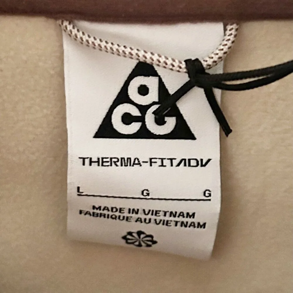 Nike acg therma
