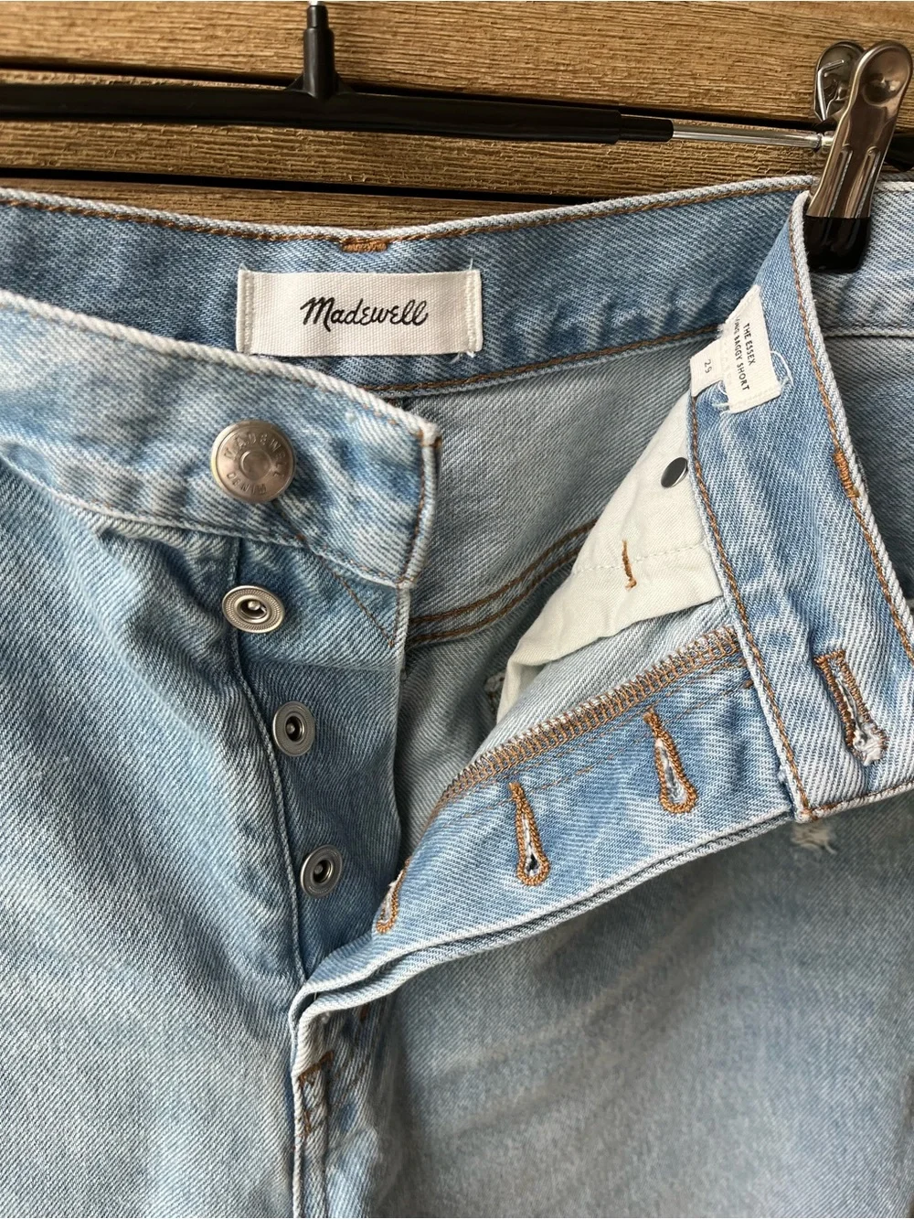 Madewell ‘the essex’