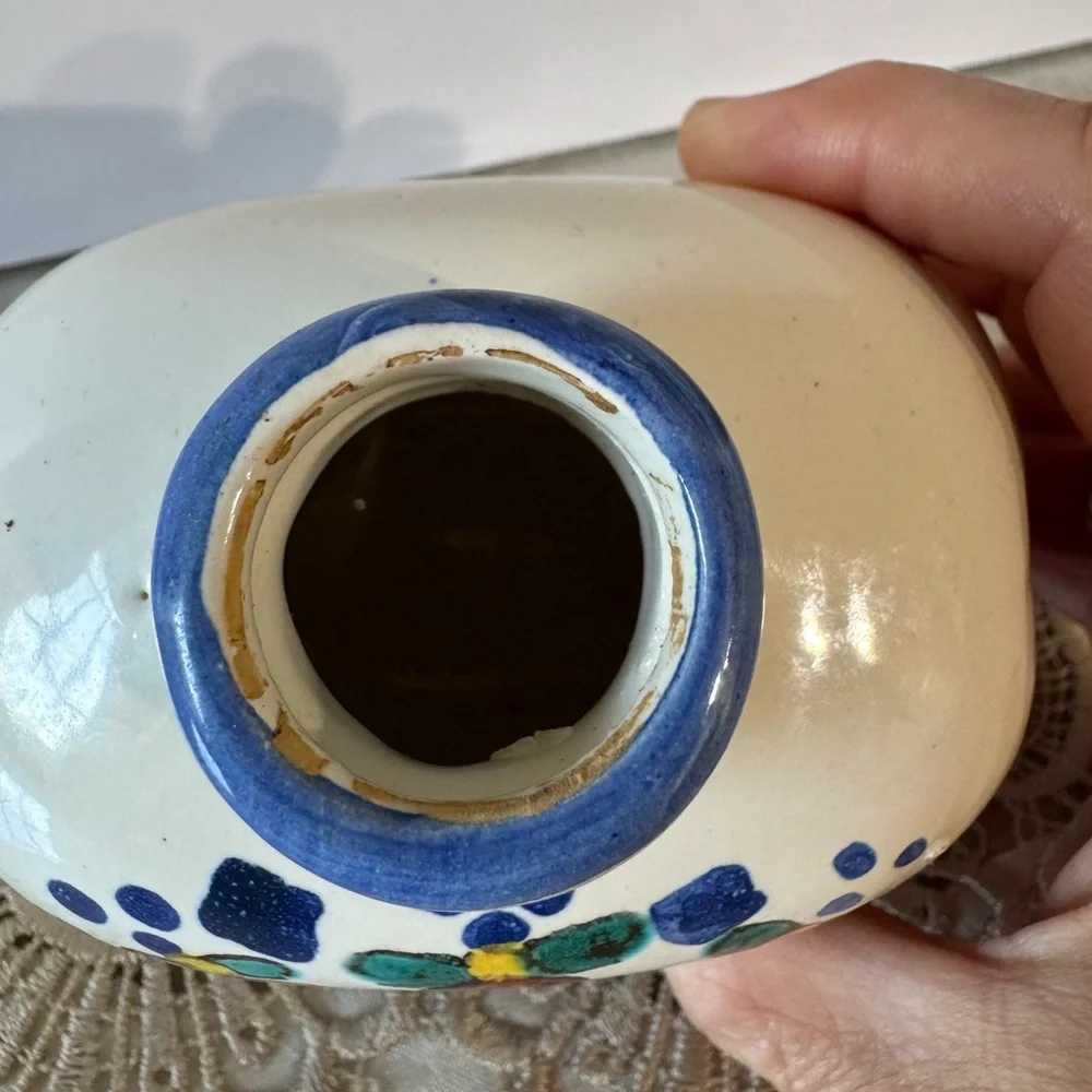 N/A vibrant ceramic red