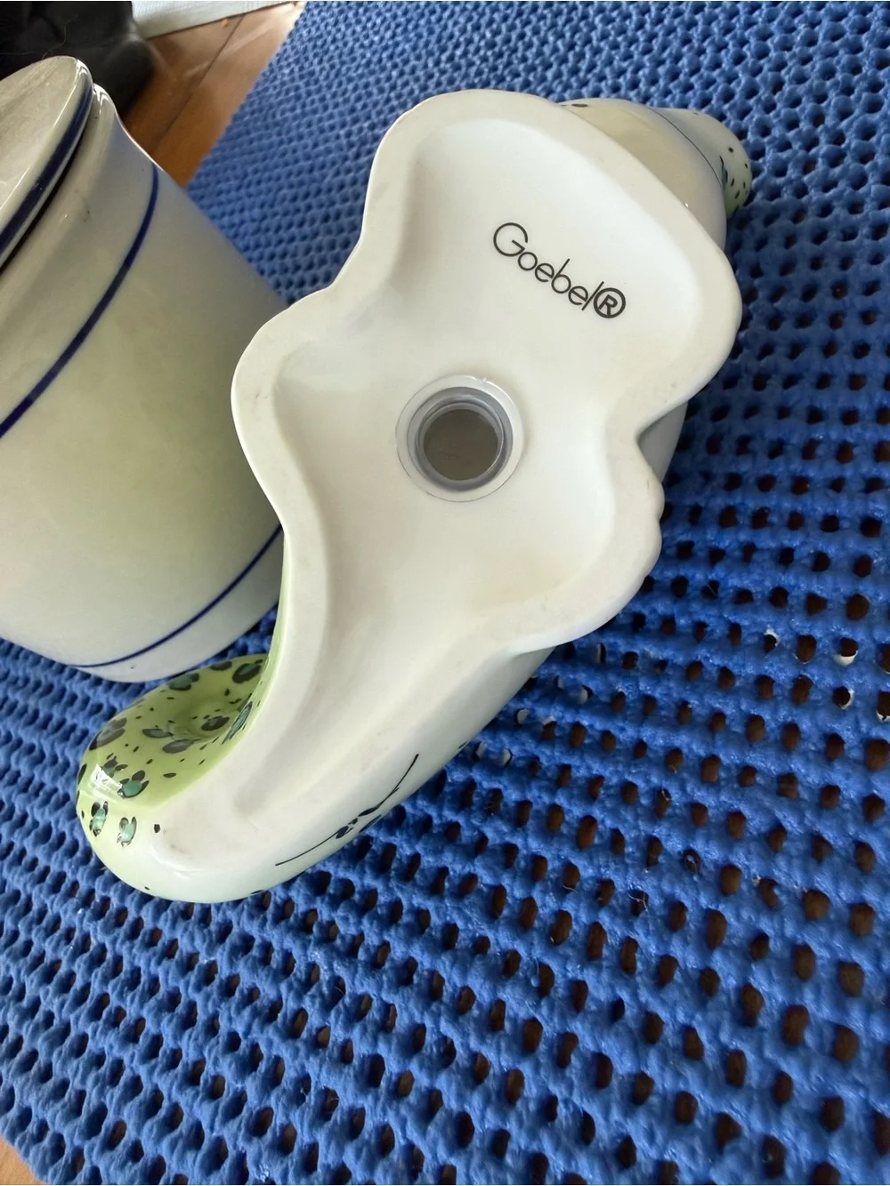 GOEBEL Porcelain Crocodile Sugar Shaker – “Conrad the Crocodile”. Hard to Find