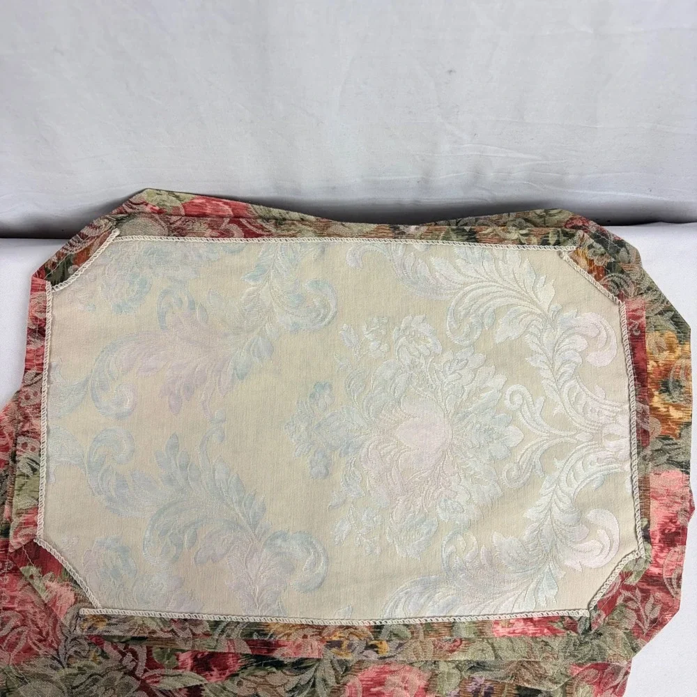 N/A pattern featuring