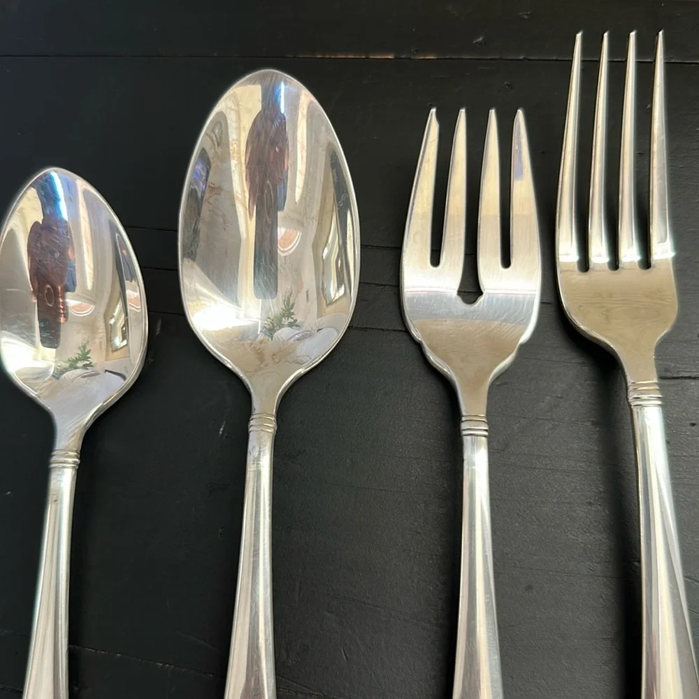 Oneida dining spoon