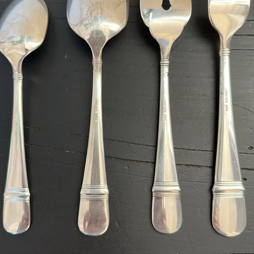 Oneida dining spoon