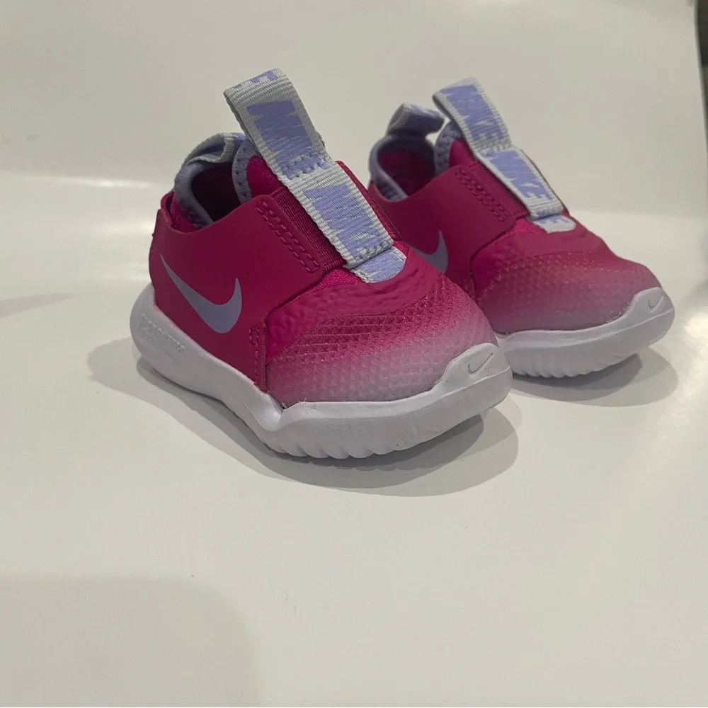 Nike Flex Runner Shoes Size 2c