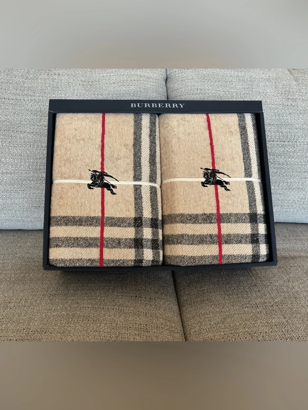 Burberry Beige Check Large Bath Towels with Red Stripe