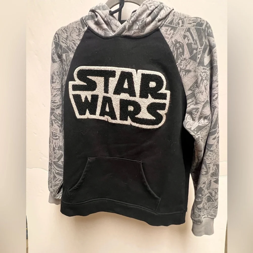 Star Wars size medium
