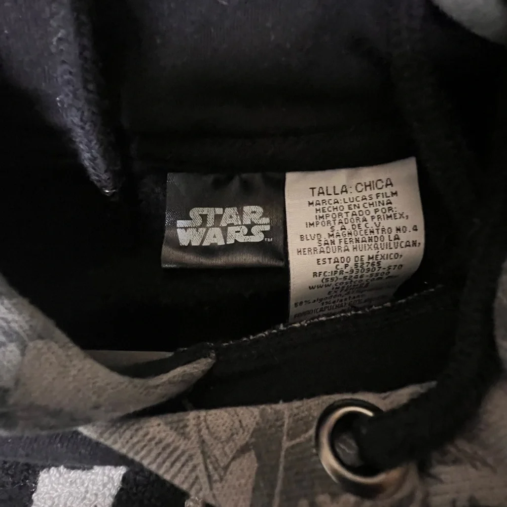 Star Wars size medium