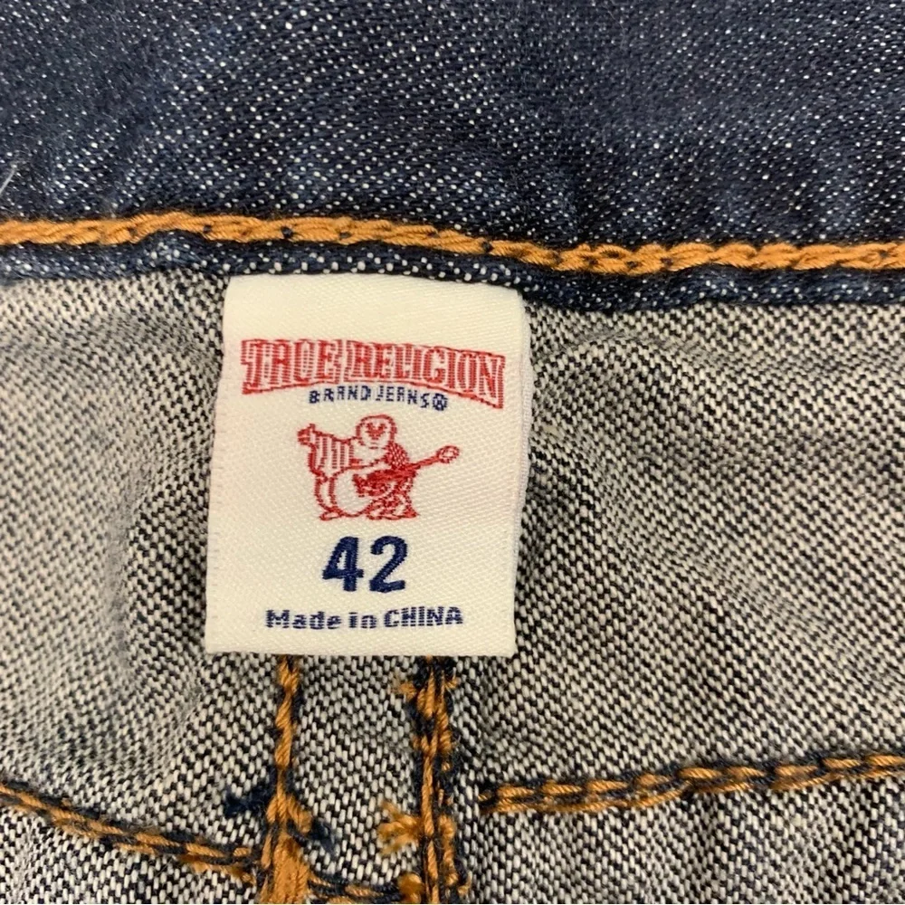 True Religion (new with tags) Mens Jeans Size 42