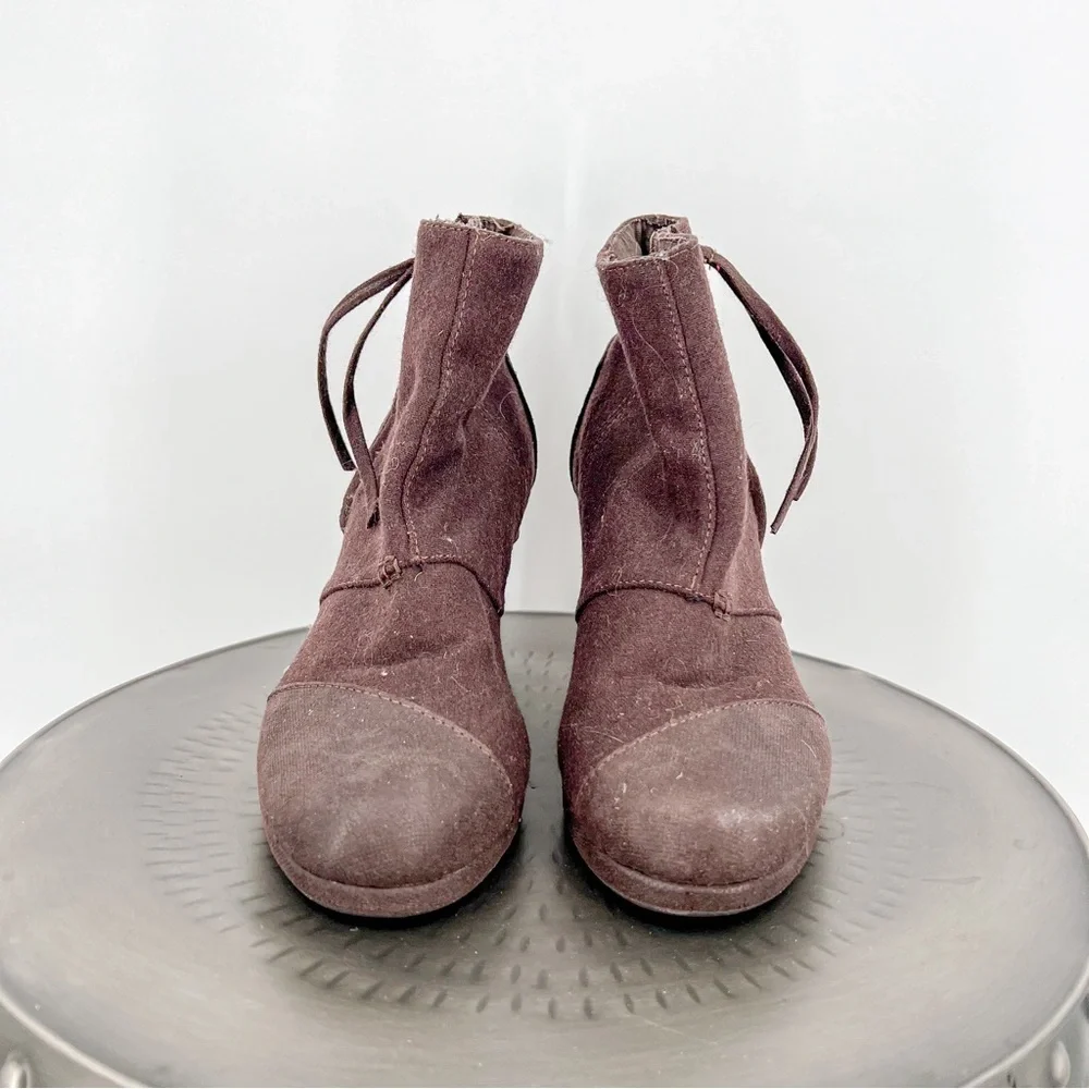 Tom’s Brown Wedge Booties