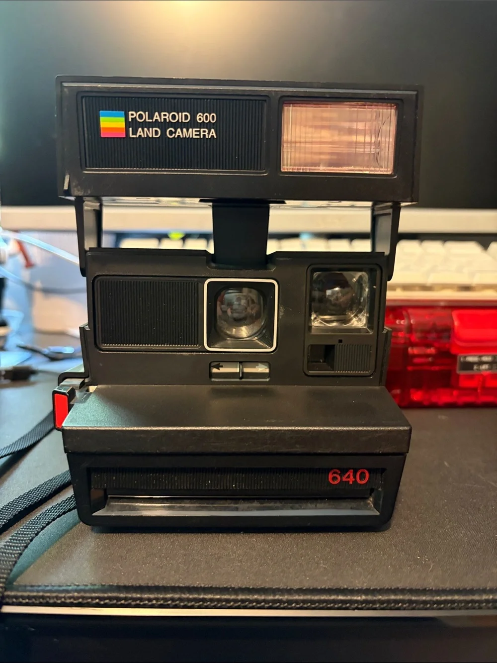 Polaroid 600 Land Camera