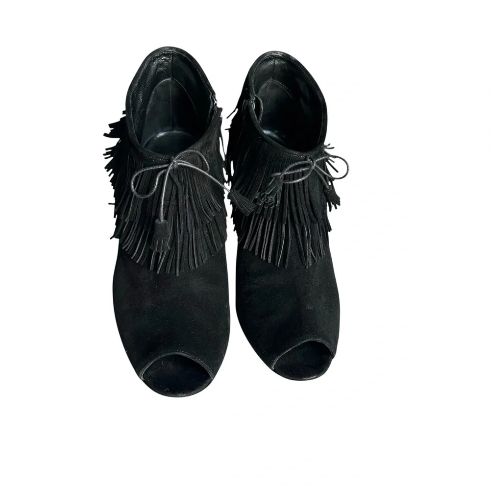 Manolo Blahnik manolo blahnik