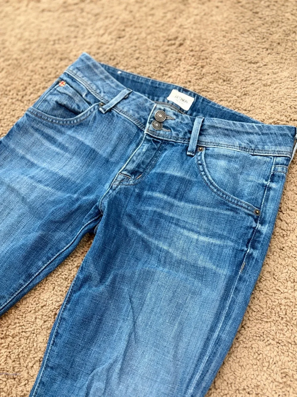 Hudson Jeans Medium Wash Slim Bootcut Low Rise Size 27