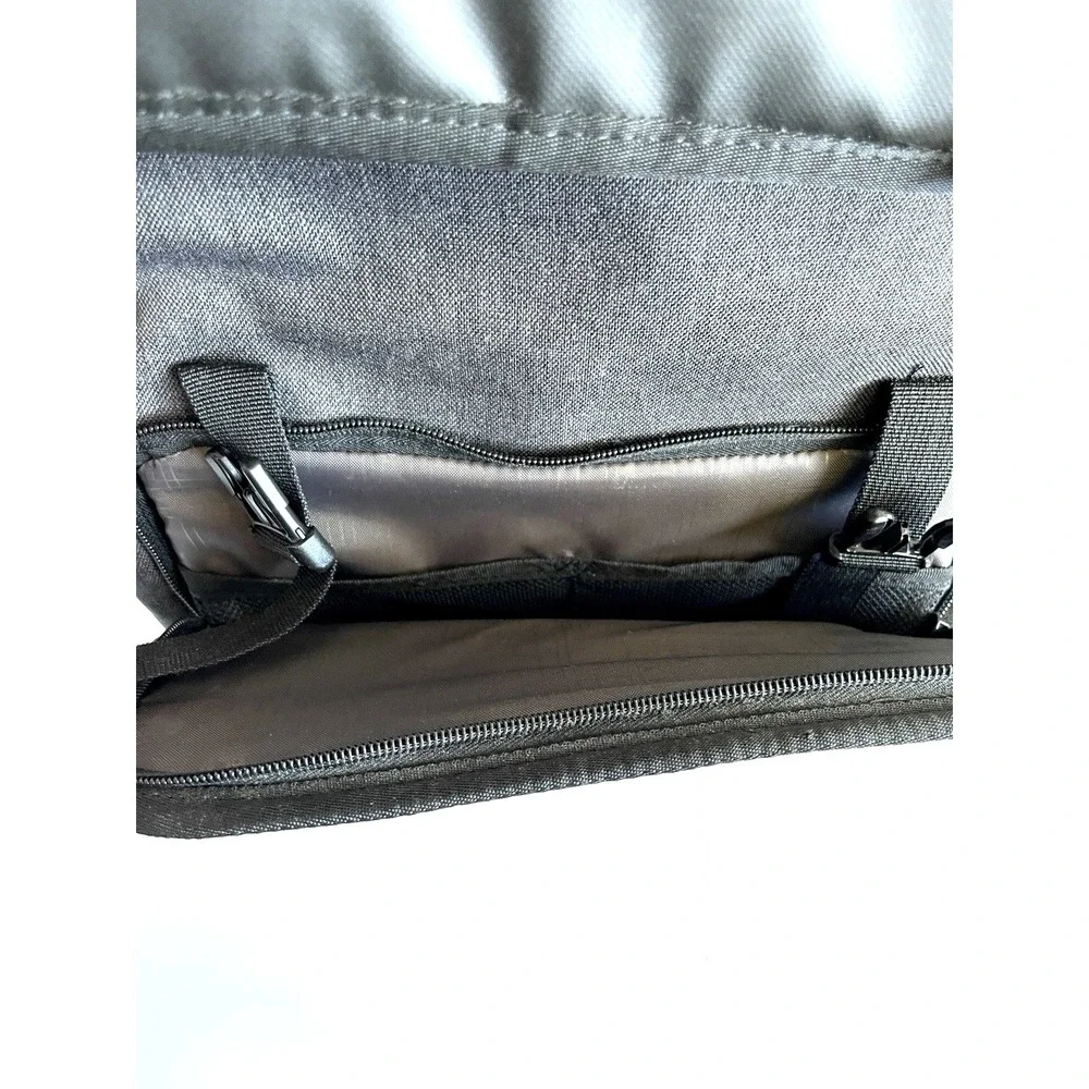 OGIO nwot apex