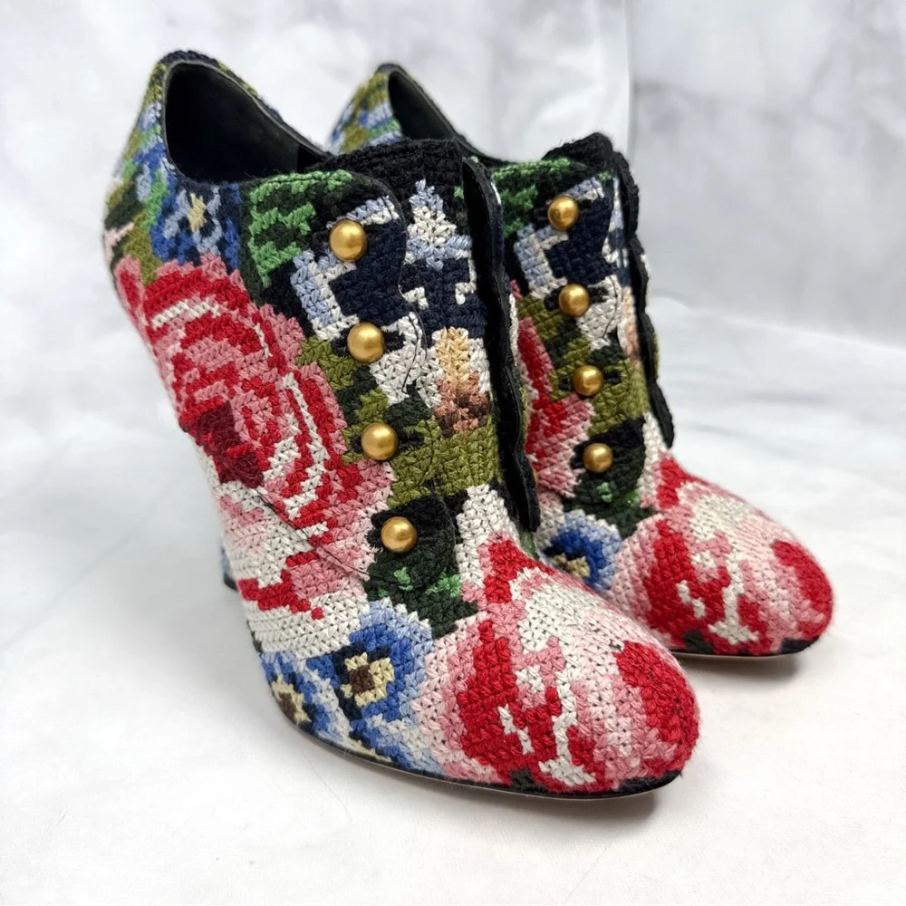 Dolce & Gabbana *free* shipping