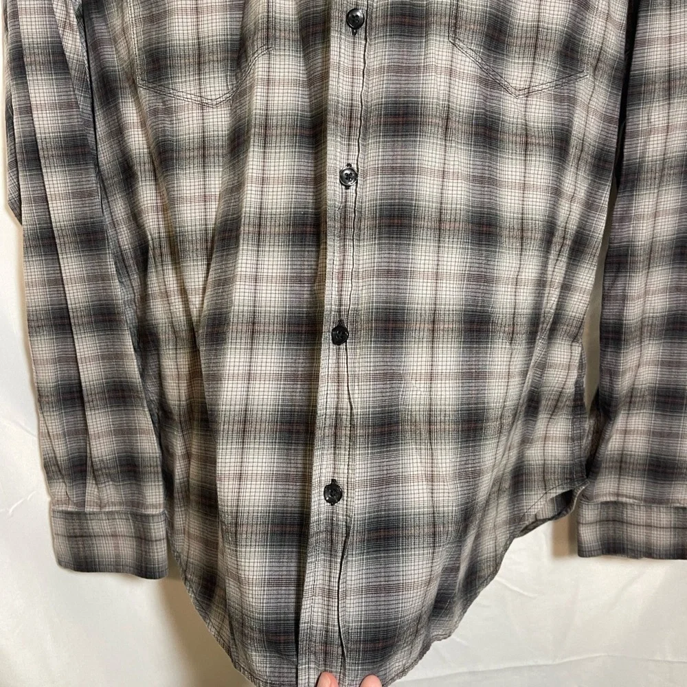 7 For All Mankind design plaid features