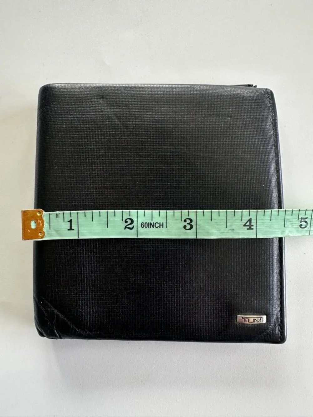 TUMI Black Leather Bifold Wallet Slim Profile