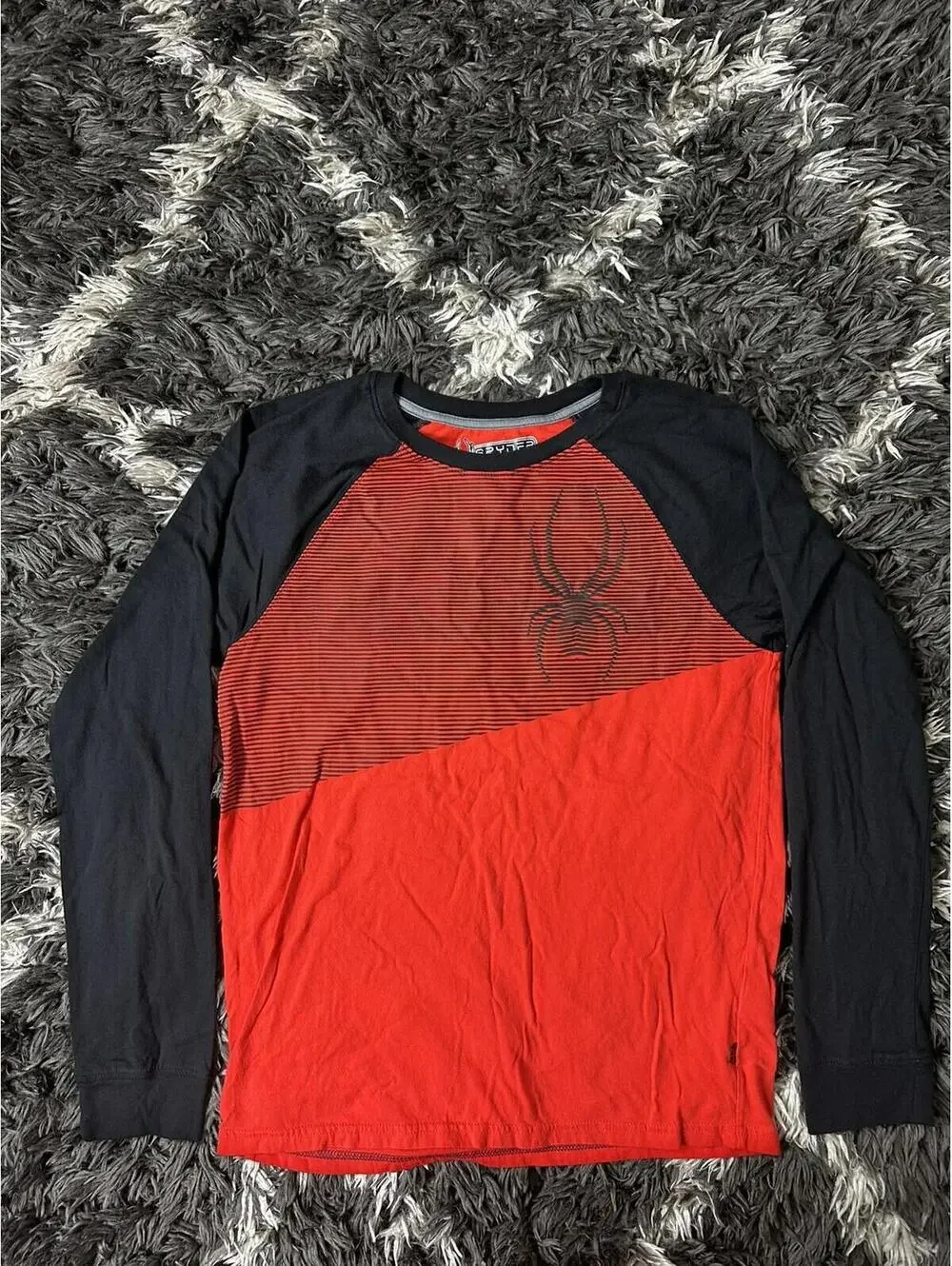 Spyder Boys XL 18/20 Red Black Raglan Long Sleeve Spider Graphic T-Shirt