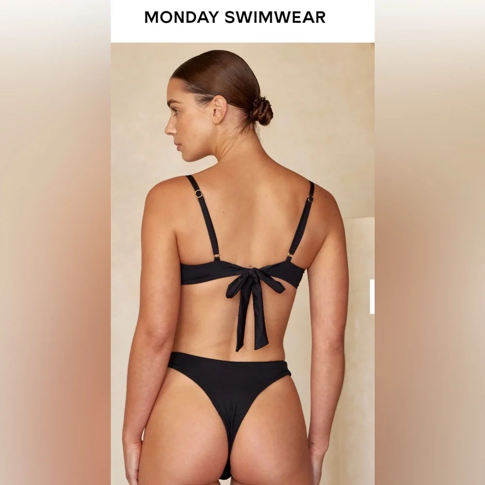 Monday Swimwear reposhing this