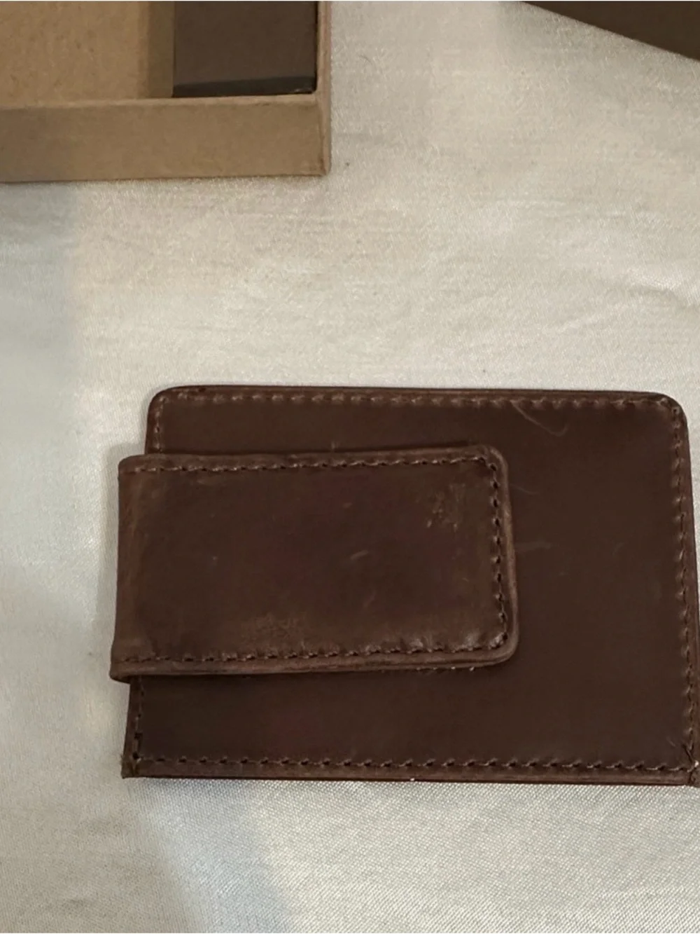 Justin Boots compact leather