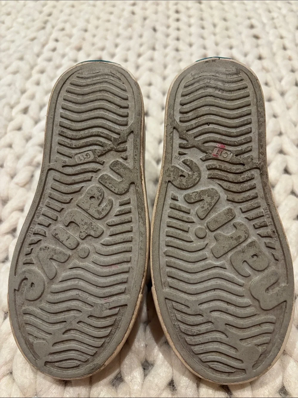 Native Shoes slip water