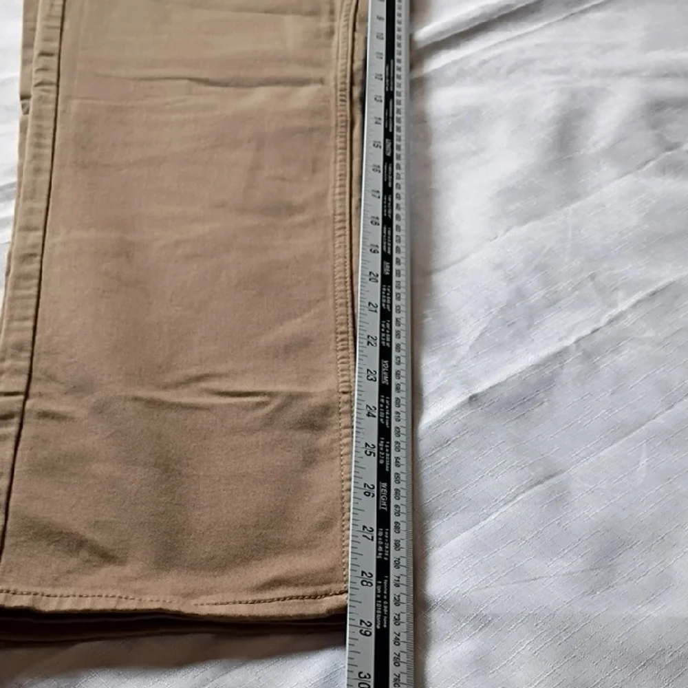 Banana Republic elegant light