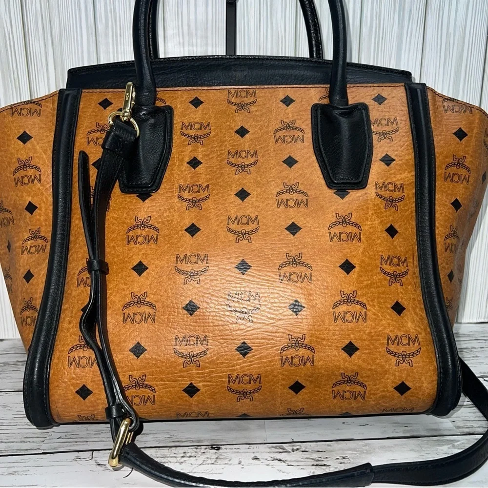 MCM title vintage