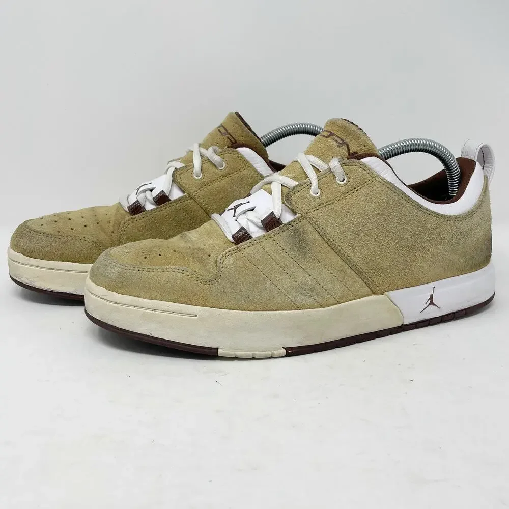 Jordan Cue Low Beige/Hay Suede Men's Size 9 *READ*