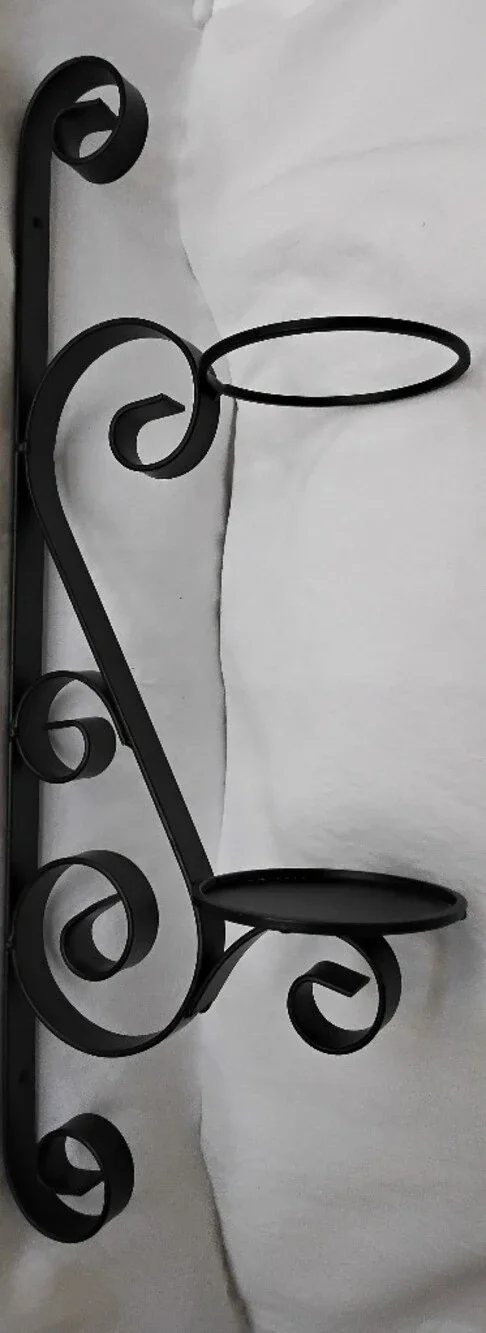 Source Unknown adds details vertical