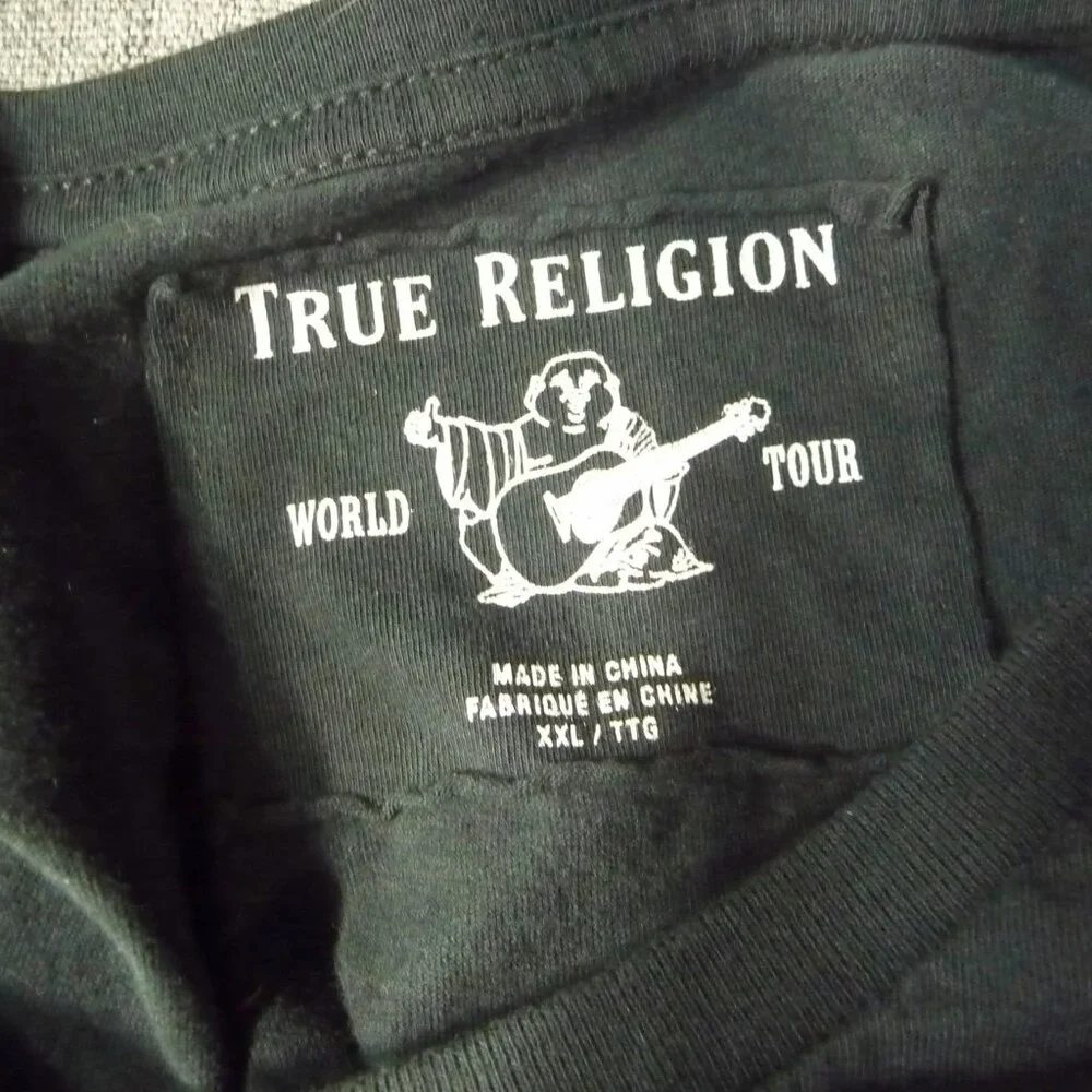 TRUE RELIGION SPLIT LOGO TEE SIZE XXL