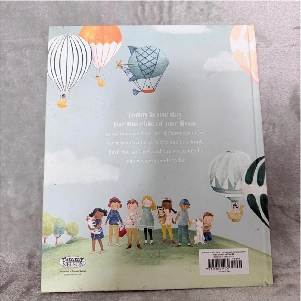 Joanna Gaines The World Needs Who You Were Made to Be Hardcover Kids Book Blue‎